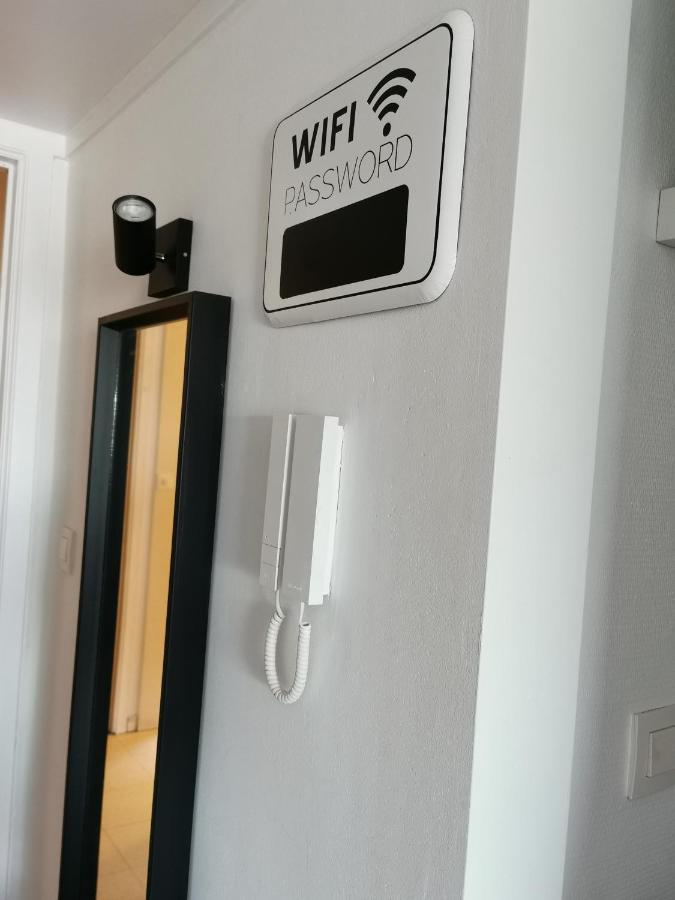 Studio DE STRANDLOPER met 1 zetelbed en 1 bedkast Appartement Middelkerke Buitenkant foto